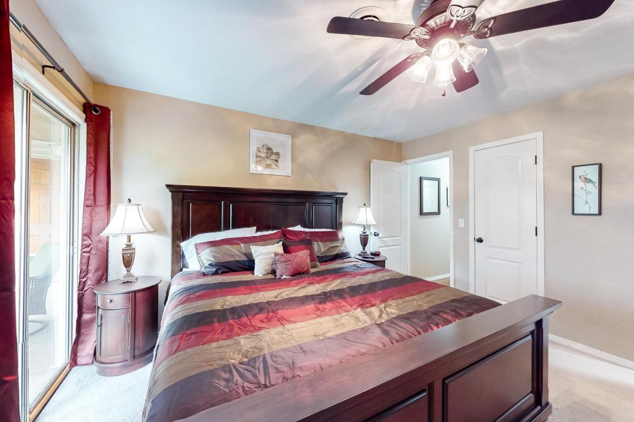 The Bluffs Lakeview Apartamento